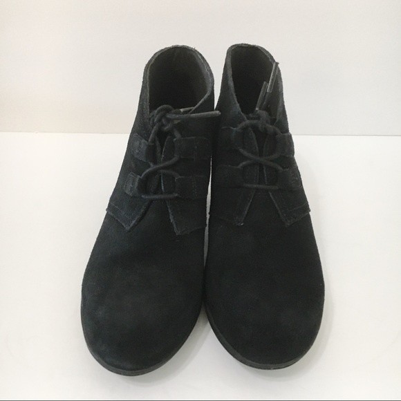 6W 6 WIDE WIDTH Clarks Womens Valarie Black Suede Leather Block Heel Boots Shoes - Picture 3 of 9